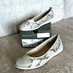 Timberland Women’s Bradstreet Ultra Leather Ballerina Flats Beige Snake Python